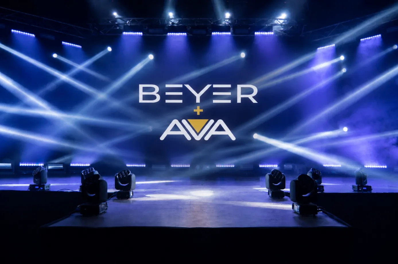 Large-Scale Visuals